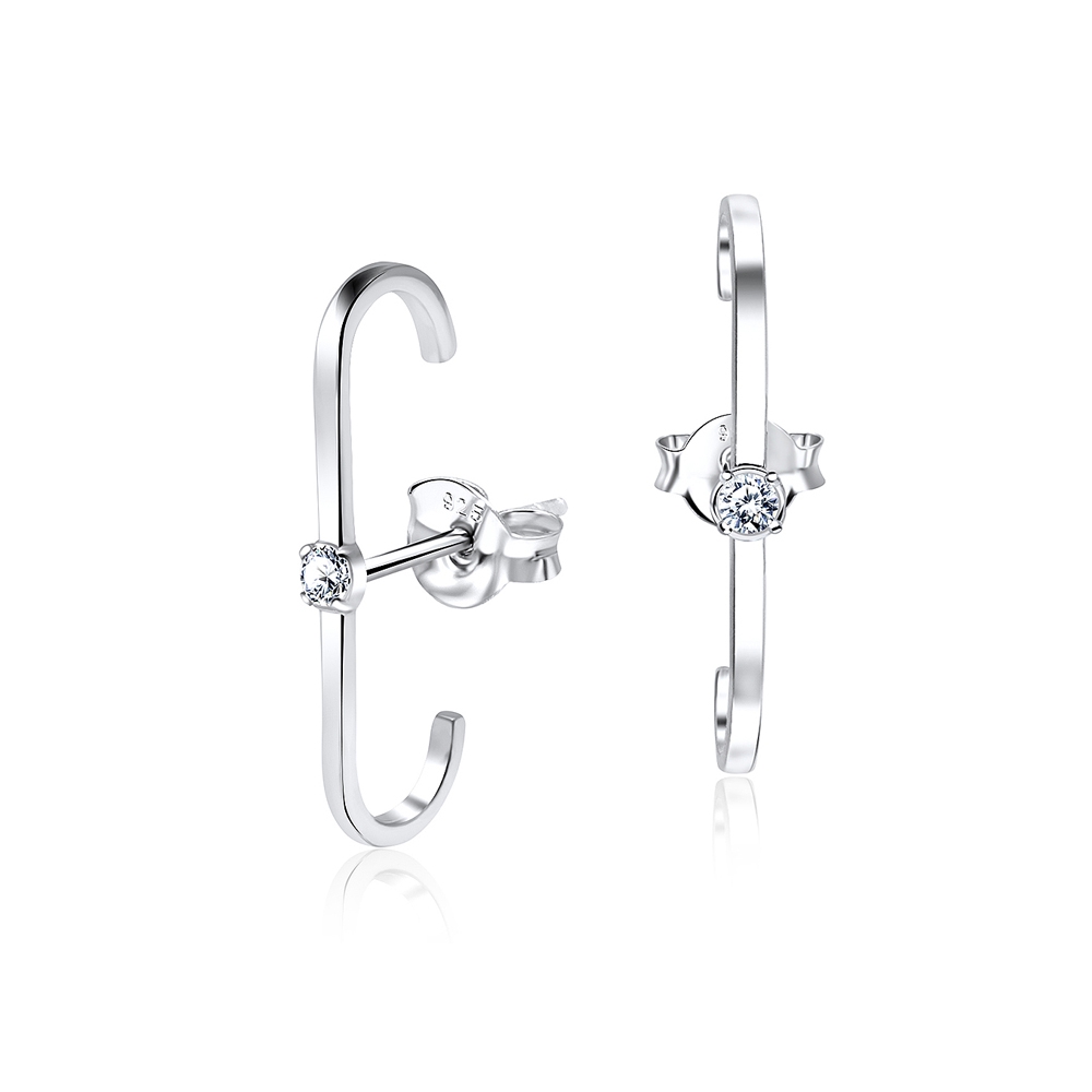 עגילים צמודים מכסף עם  קריסטל לבן