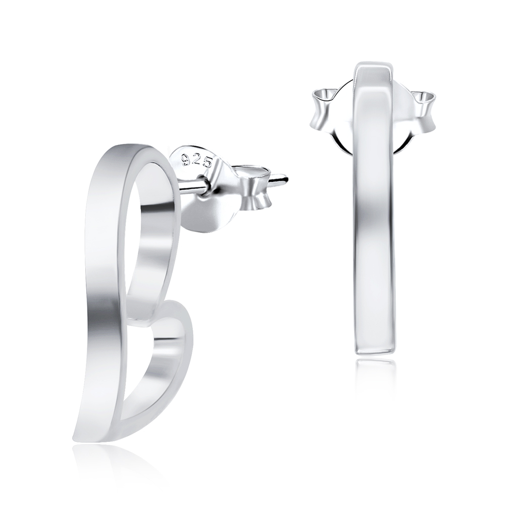 עגילים צמודים מכסף לב