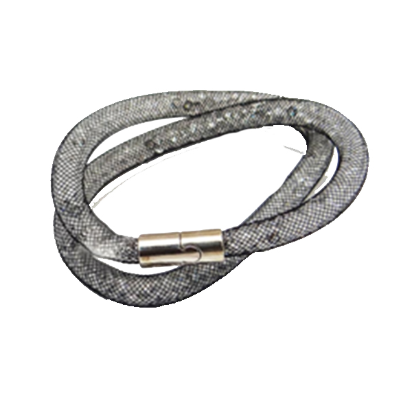 שרשרת מגנט - רשת שחורה וקריסטלים לבנים