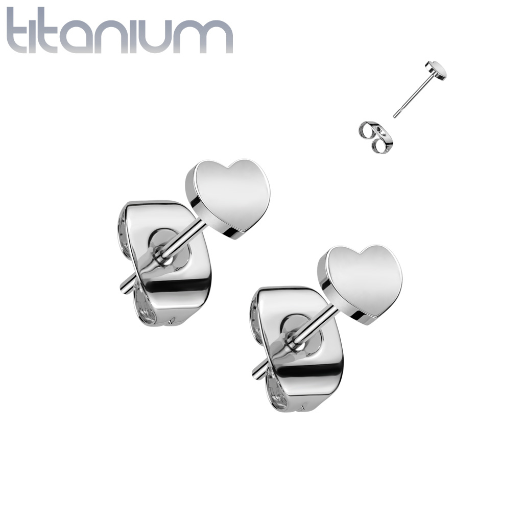 עגילי סטד מטיטניום - לב חלק 4 ממ