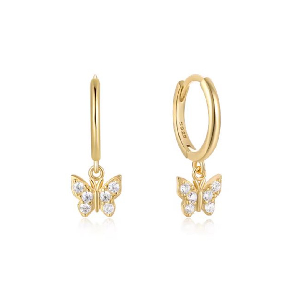 עגילי חישוק האגיס מכסף וציפוי זהב עם קריסטלים לבנים ופרפר נתלה