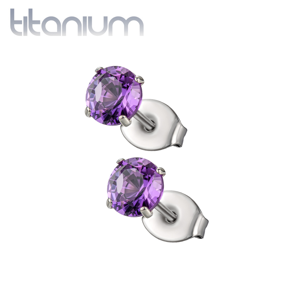 עגילי סטד מטיטניום - אבן סגולה אמטיסט 4 ממ