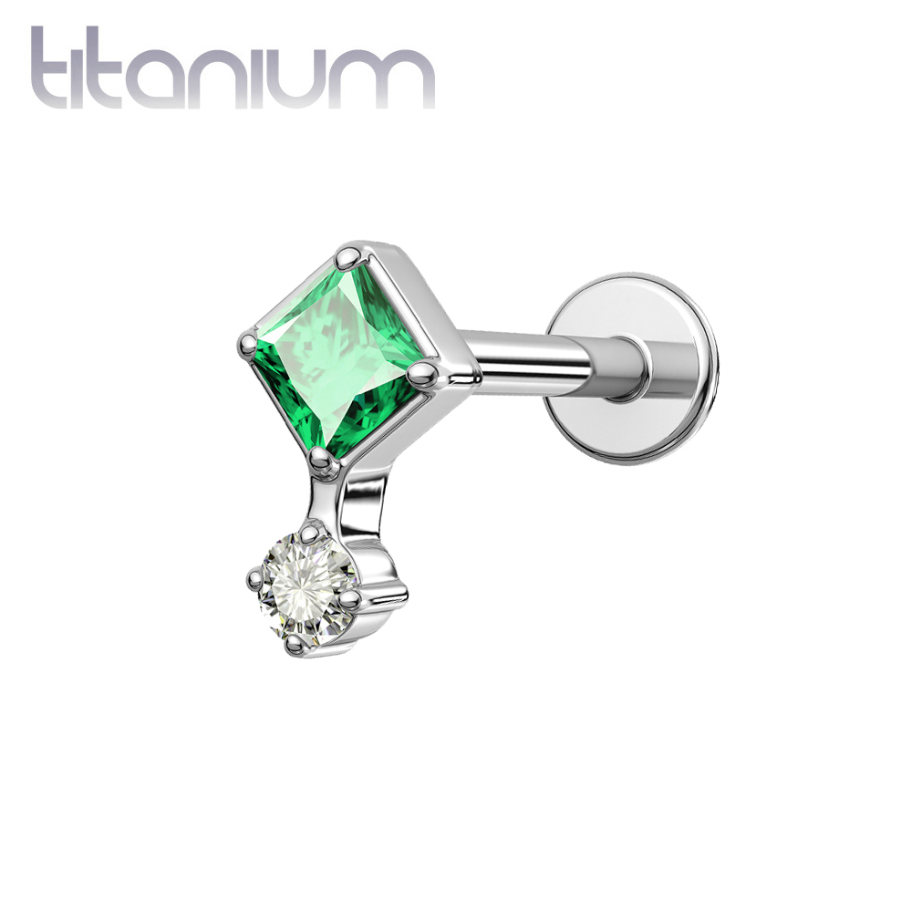 עגיל הליקס / טראגוס / קונץ' / פלאט  מטיטניום - זירקוניה ריבוע ירוק ועיגול לבן