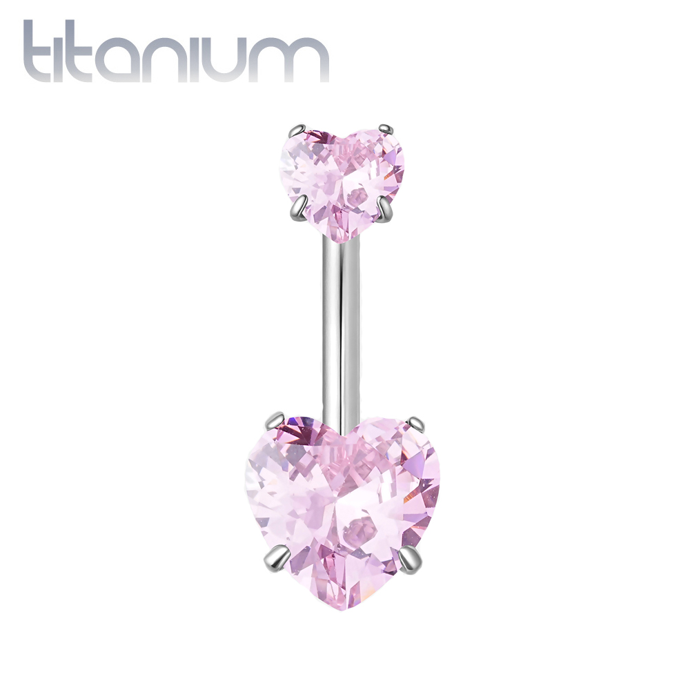 עגיל פירסינג בטבור מטיטניום - זירקונים לבבות ורודים