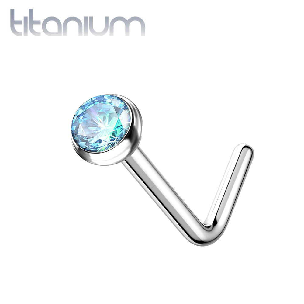 נזם אף מטיטניום 2 ממ קריסטל תכלת