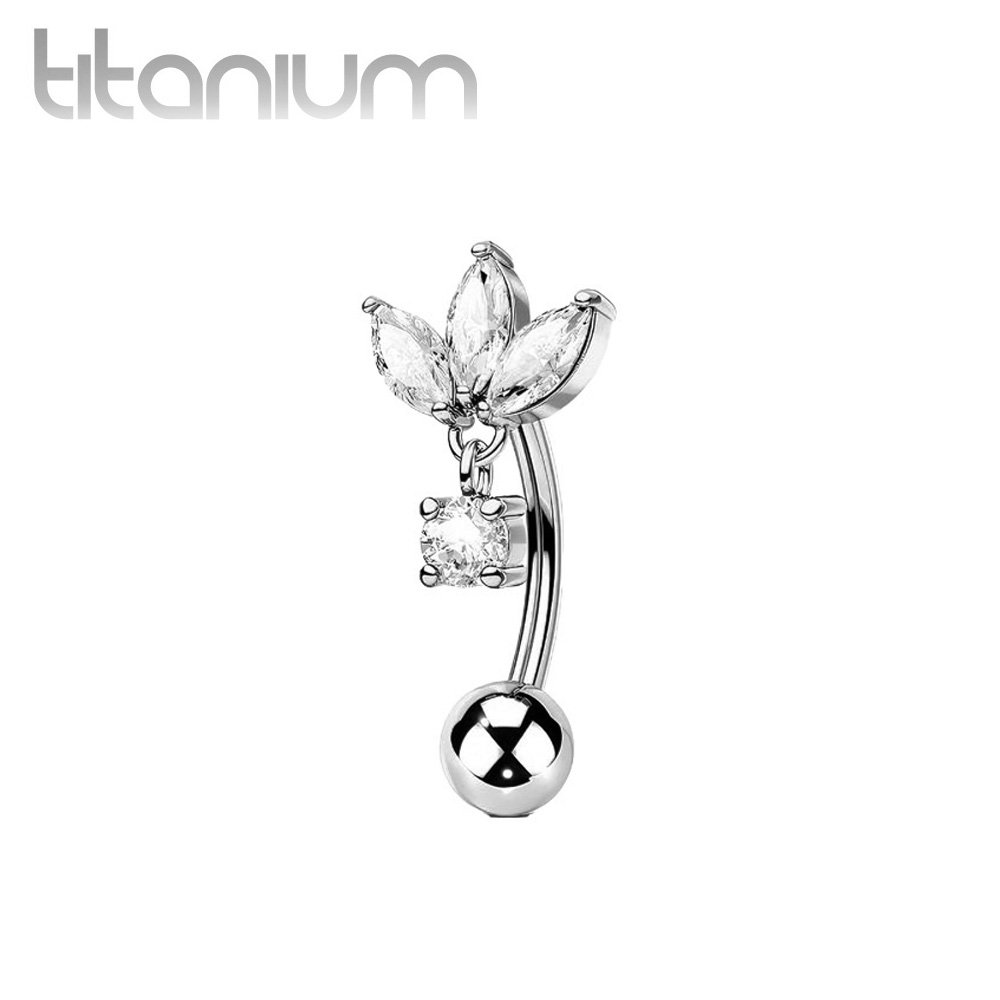 עגיל פירסינג בטבור מטיטניום - לוטוס קטן עם זרקונים לבנים