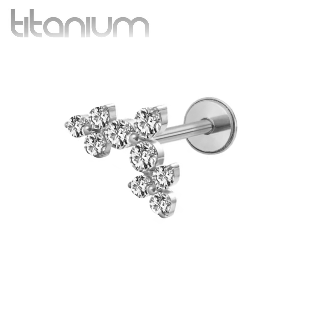 עגיל הליקס / קונץ' / פלאט מטיטניום - 3 פרחים עם קריסטלים לבנים